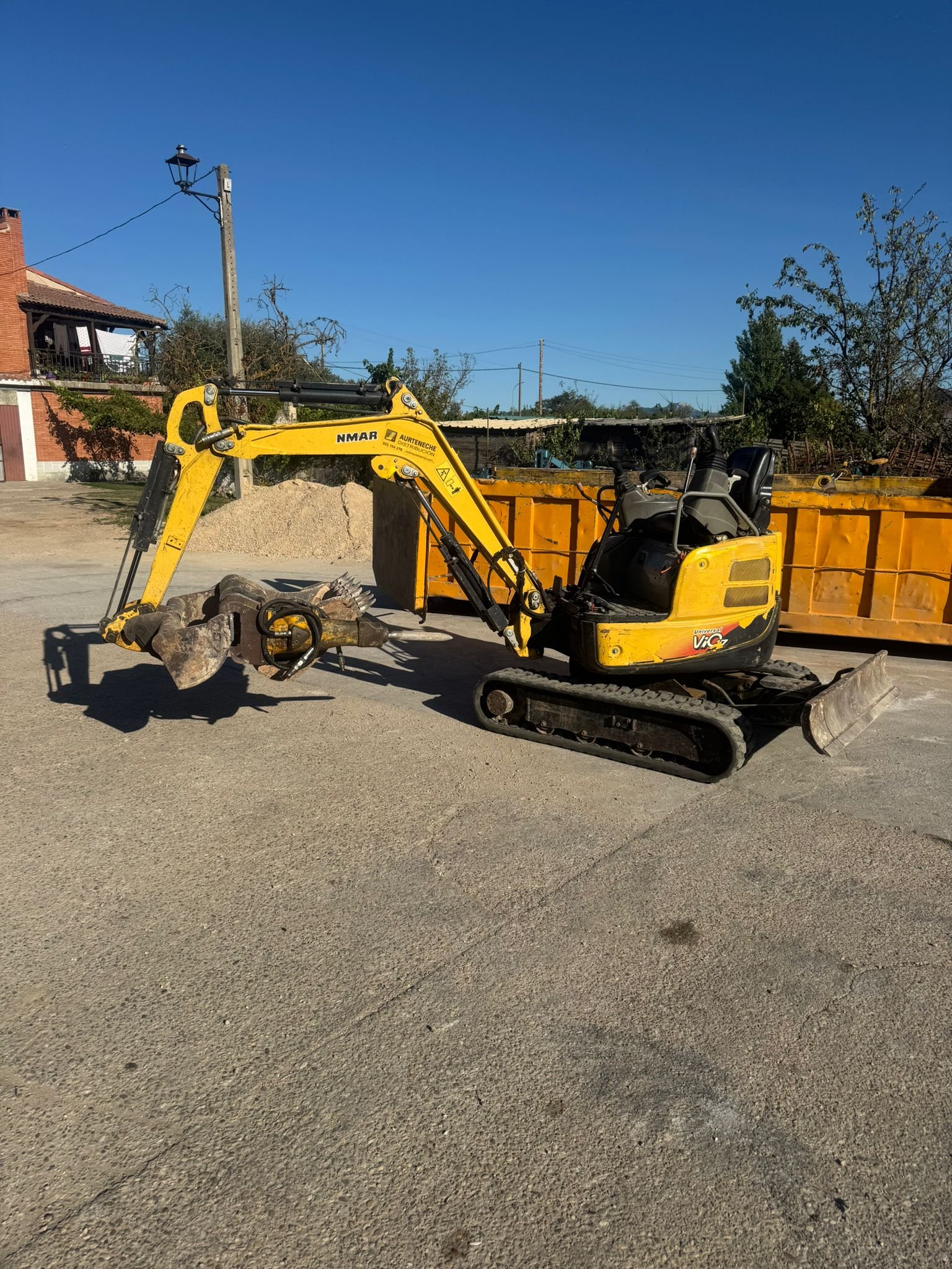 Mini-excavadora-Yanmar-vio17-atlas-100kg
